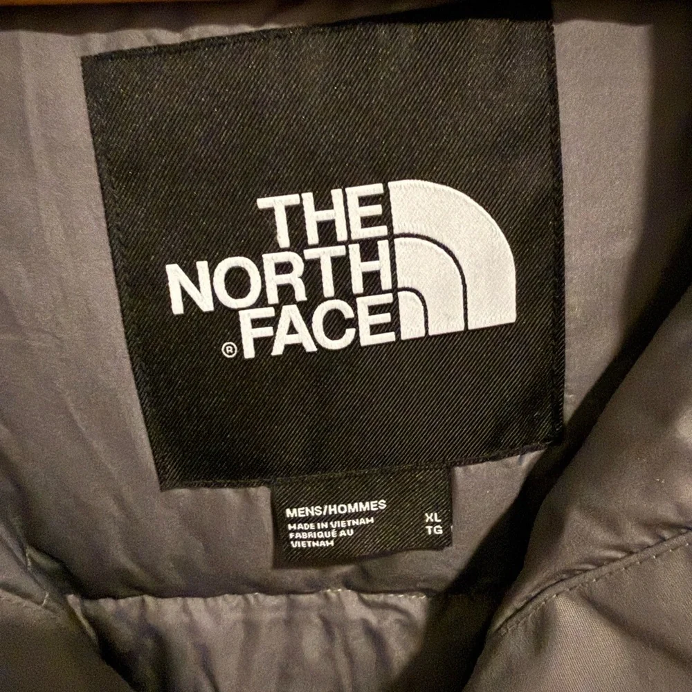 The North Face McMurdo Parka Mens Grey with Faux Fur Trim Hood, Warm Coat Ski XL